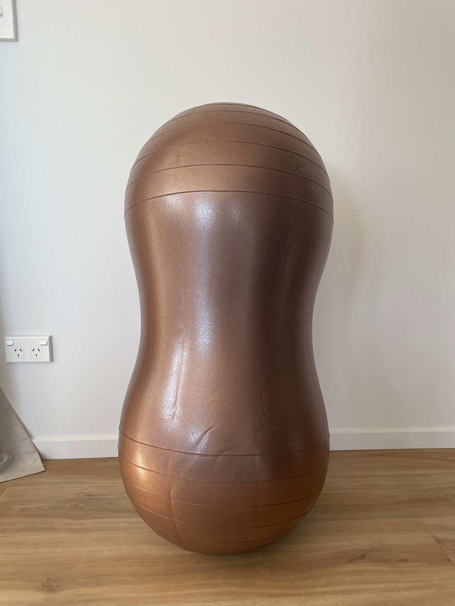 &open | Peanut Ball - Wholesale